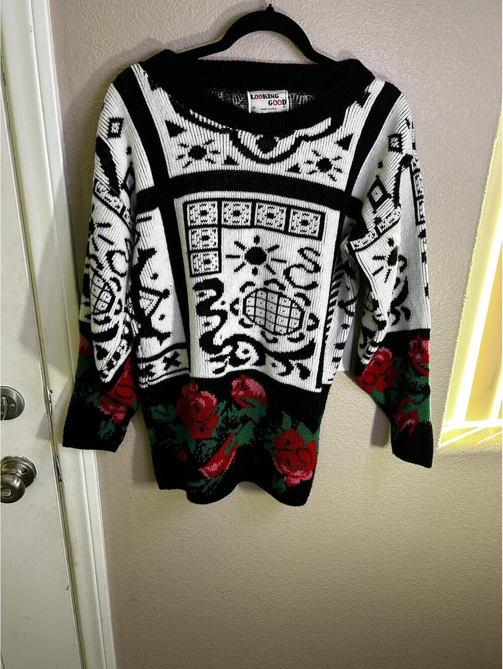 Vintage Looking Good Black/White Knit Sweater & Red Rose Accents estimate Large